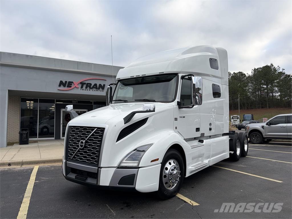 Volvo VNL64T760 Tegljači