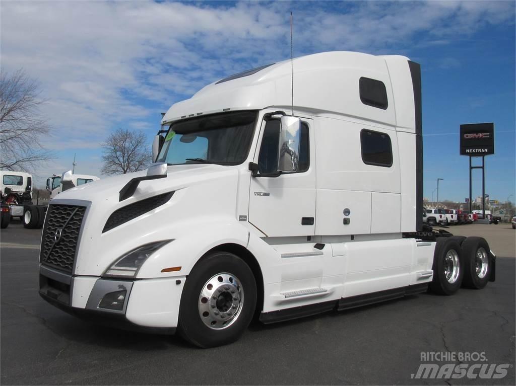 Volvo VNL64T860 Tegljači
