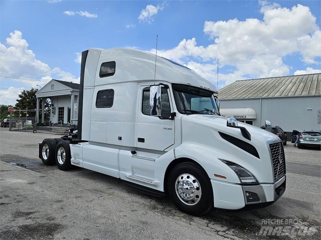 Volvo VNL64T860 Tegljači