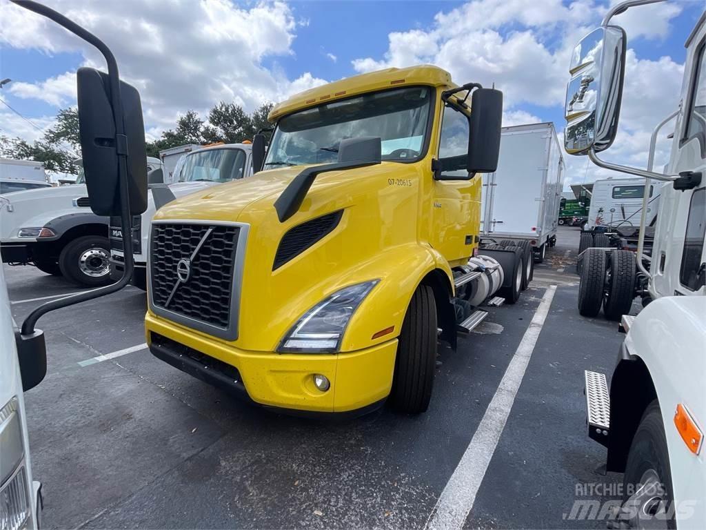 Volvo VNR64T300 Tegljači