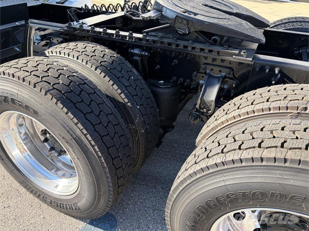 Volvo VNR64T300 Tegljači