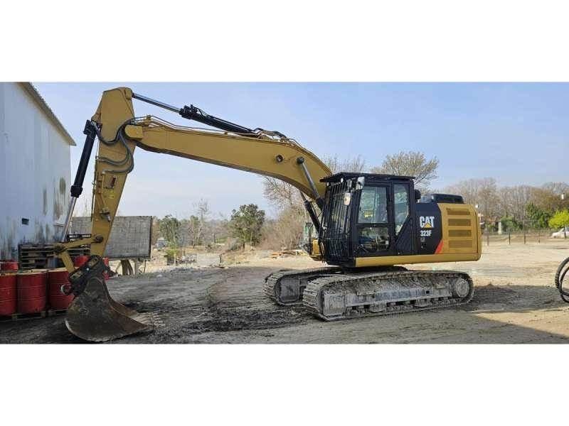CAT 323F Bageri guseničari