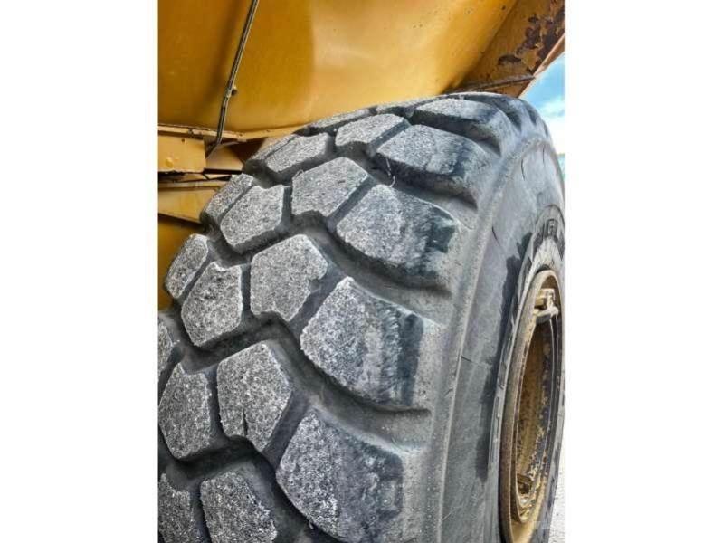 CAT 740GC Zglobni damperi