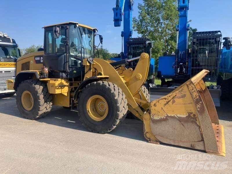 CAT 926M Utovarivači na točkove