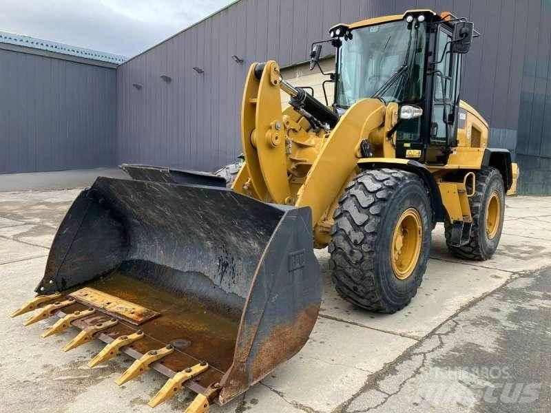 CAT 938M Utovarivači na točkove
