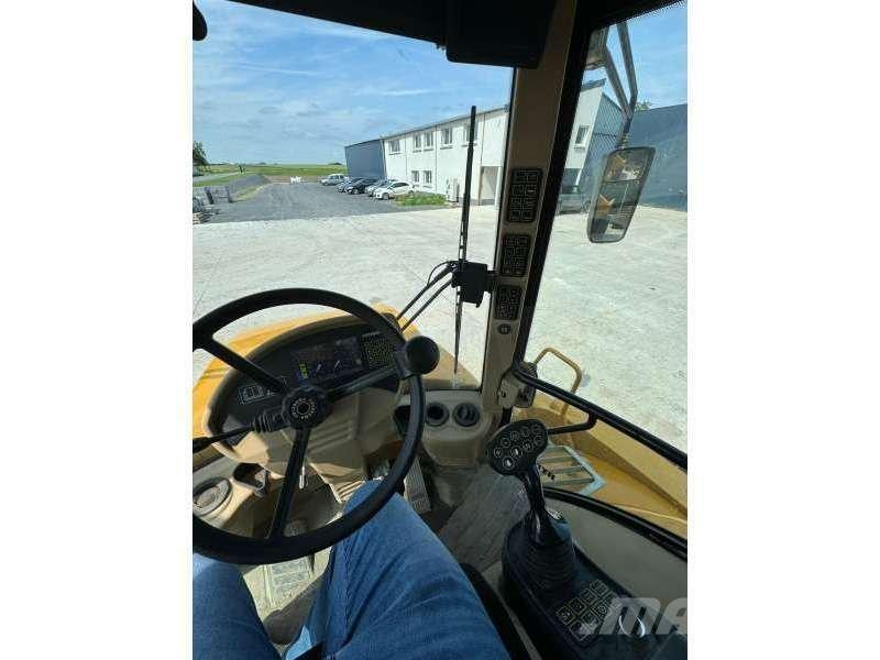 Hydrema 922G Zglobni damperi