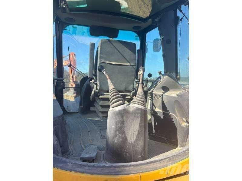 JCB 4CX Rovokopači