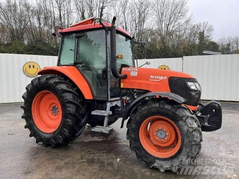 Kubota M108S Traktori