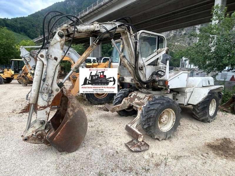 Mecalac 8CXI Bageri točkaši