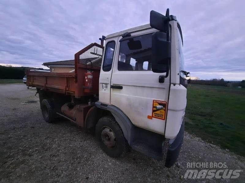 Renault 4X2 Kiperi kamioni