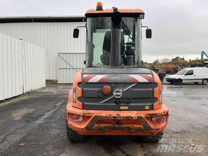 Volvo L30G Utovarivači na točkove