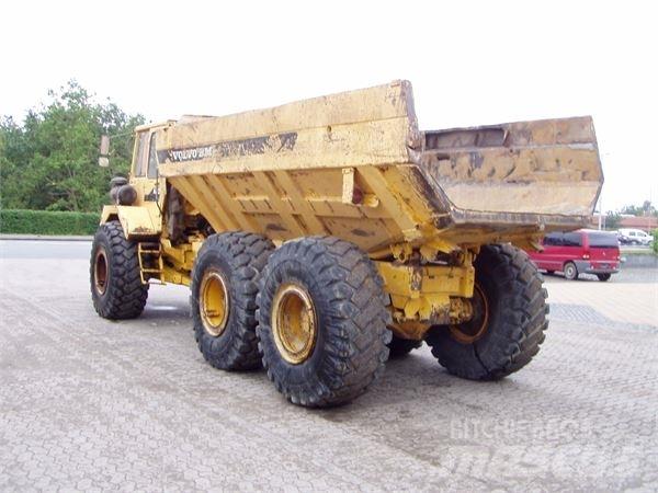 Volvo A25 Zglobni damperi