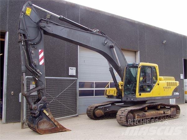 Volvo EC240BNLC Bageri guseničari