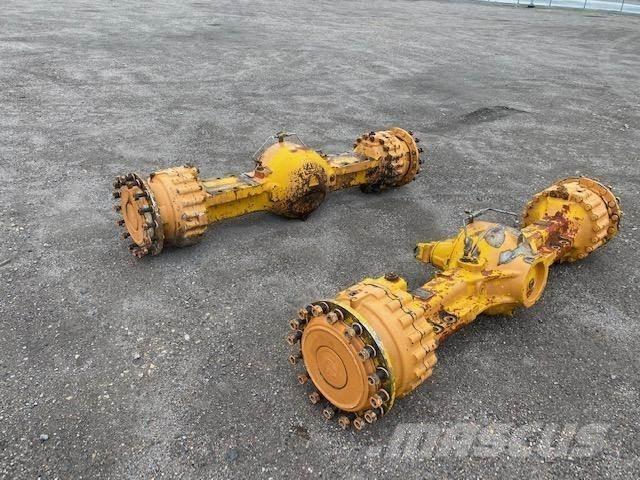 CASE 821 c axles Osovine
