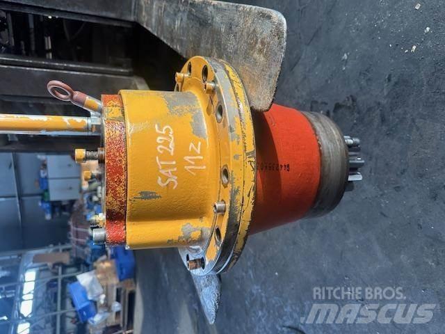 Liebherr SAT 225 Šasija i vešenje