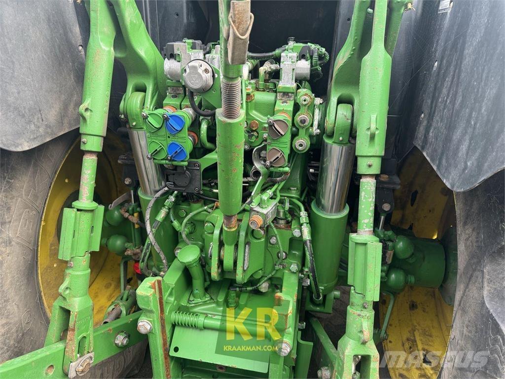 John Deere 6150R Traktori