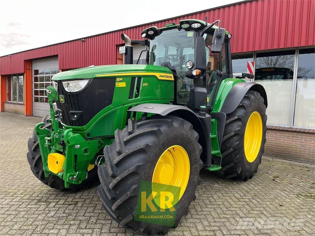 John Deere 6M 250 Traktori