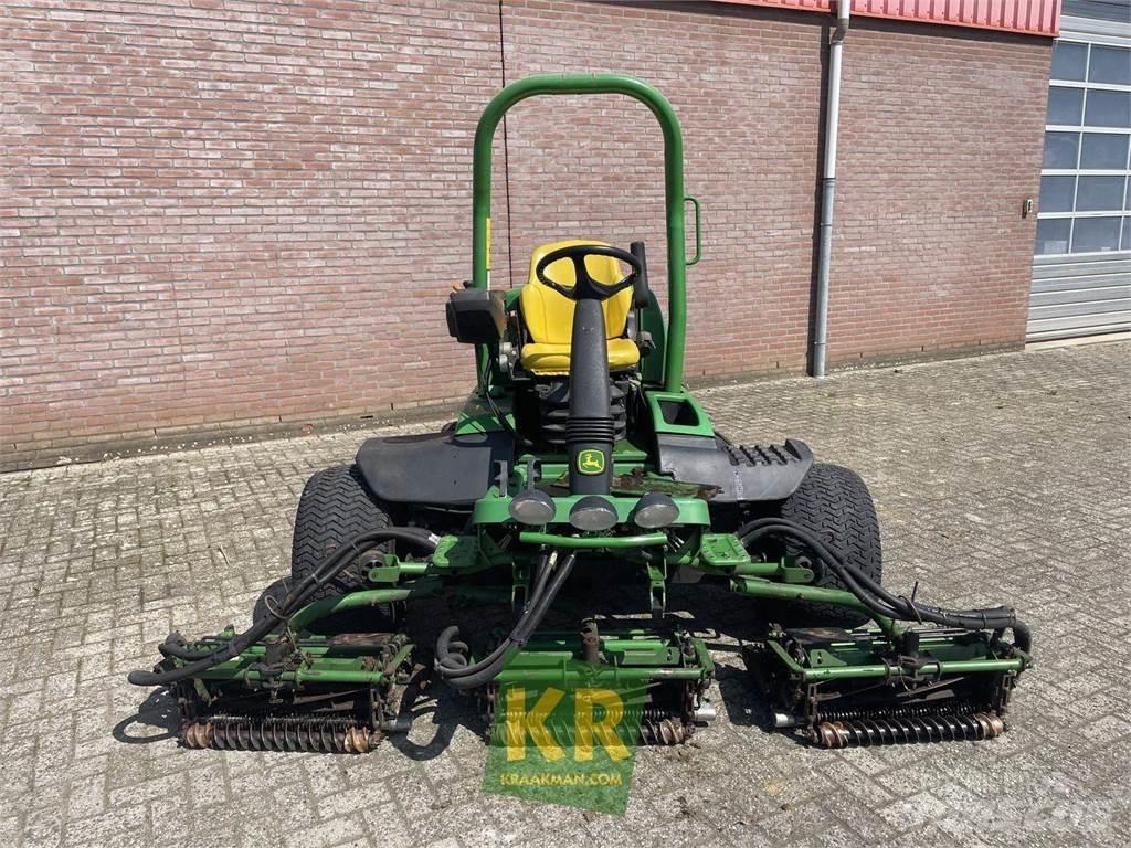John Deere 8700A Kosilice za zelenilo