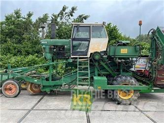 Krakei 6610 rooier Kombajni i kopači za krompir