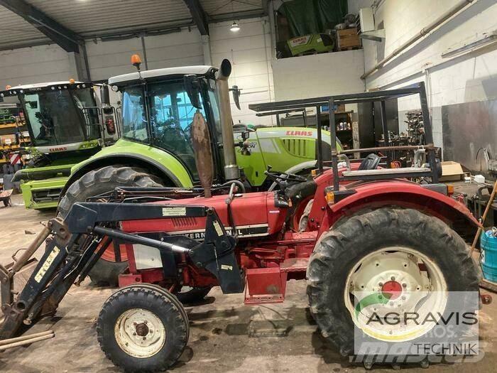 Case IH IHC 633 Traktori