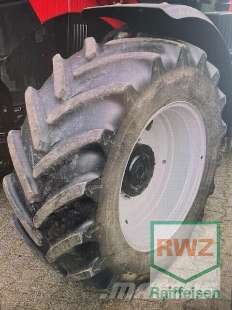 Case IH Luxxum 120 Traktori