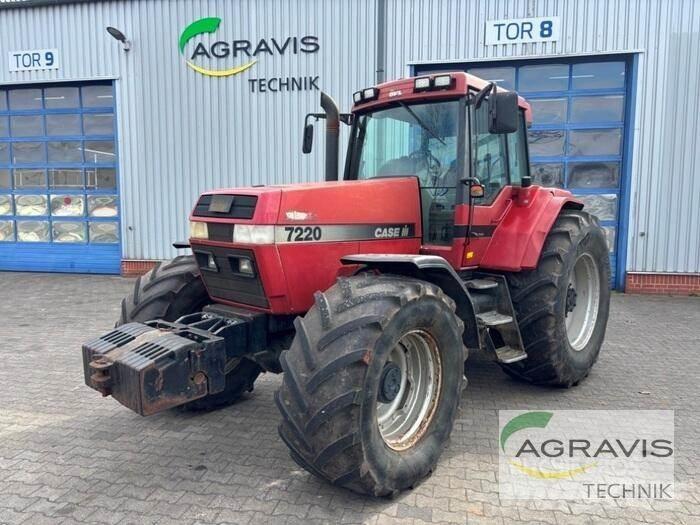 Case IH MAGNUM 225 Traktori