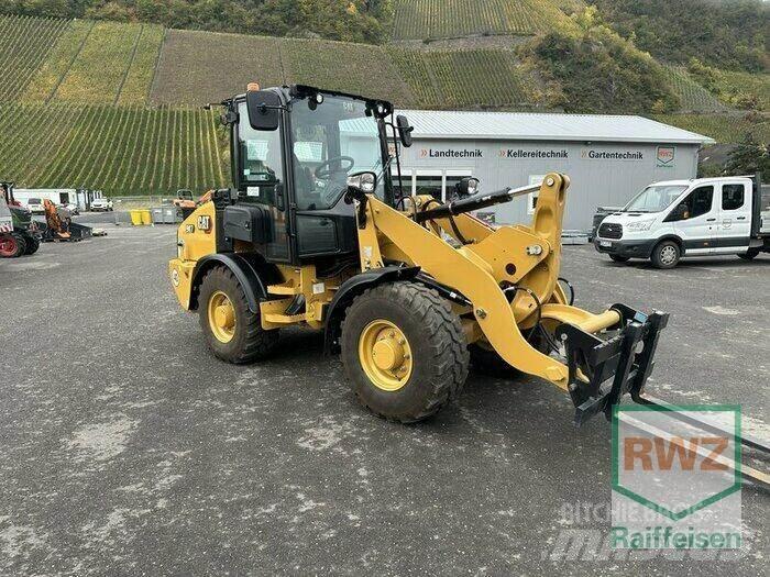 CAT 907 Utovarivači na točkove
