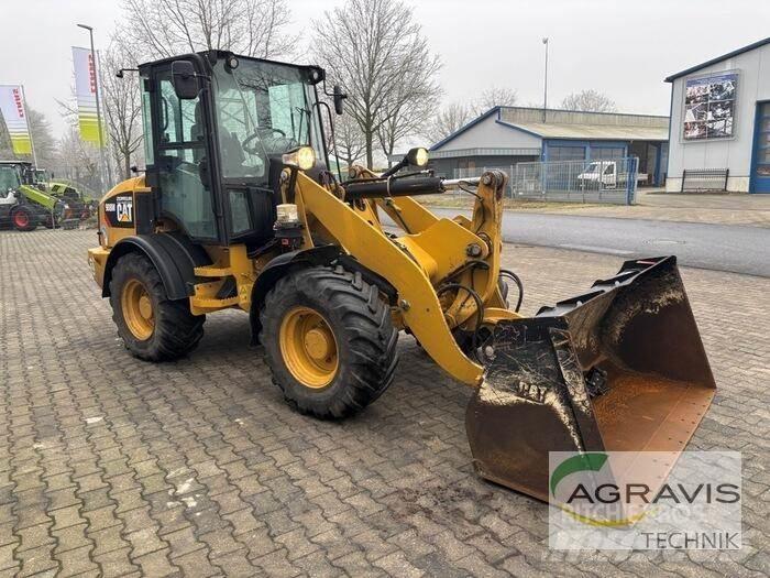 CAT 908 Utovarivači na točkove