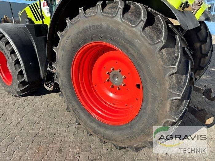 CLAAS ARION 550 CEBIS Traktori