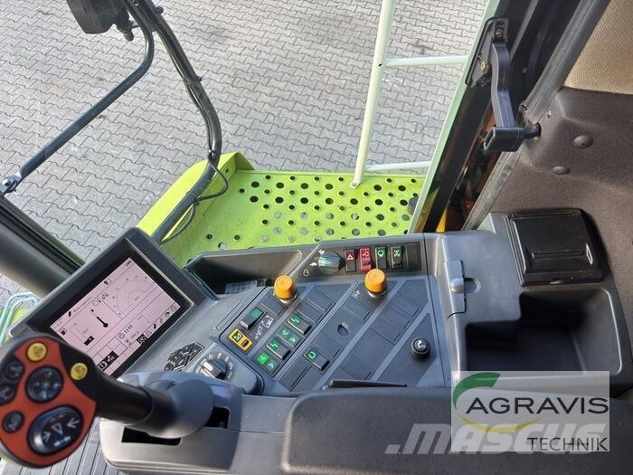 CLAAS LEXION 530 Kombajni