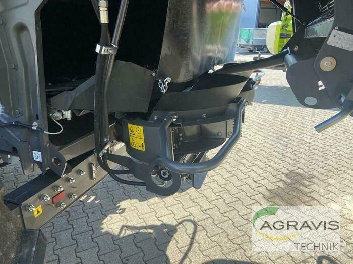 CLAAS LEXION 6700 Kombajni
