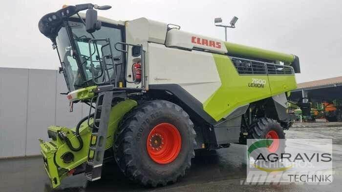 CLAAS LEXION 7500 Kombajni