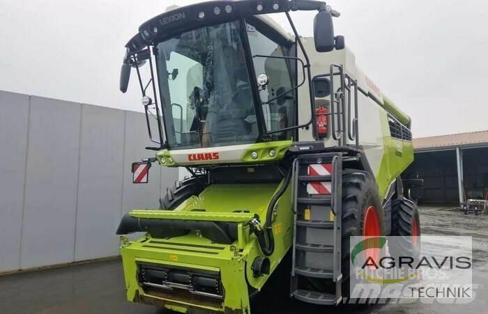 CLAAS LEXION 7500 Kombajni