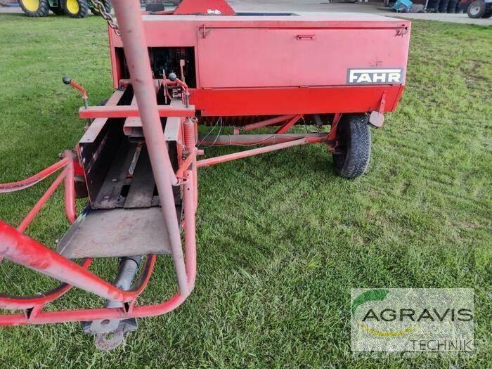 Deutz-Fahr HD 400 Prese/balirke za četvrtaste bale