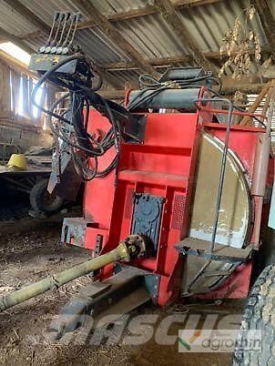  Euromark Tx-3901 Mešaona stočne hrane