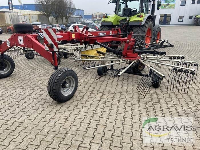 Fella TS 880 Okretači i sakupljači sena