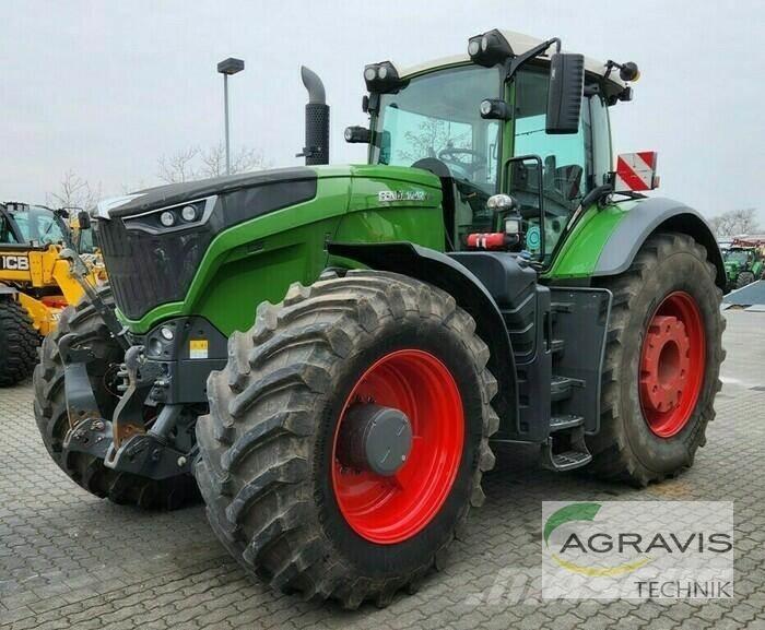 Fendt 1042 VARIO S4 Traktori