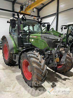 Fendt 211 VARIO Traktori