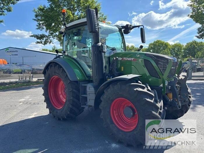 Fendt 313 VARIO GEN-4 Traktori