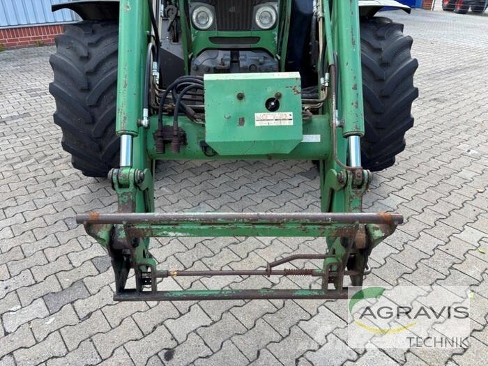 Fendt 712 VARIO Traktori