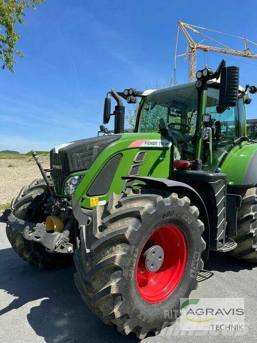 Fendt 718 VARIO S4 Traktori