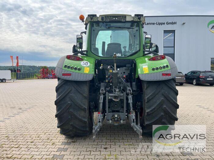 Fendt 718 VARIO S4 Traktori