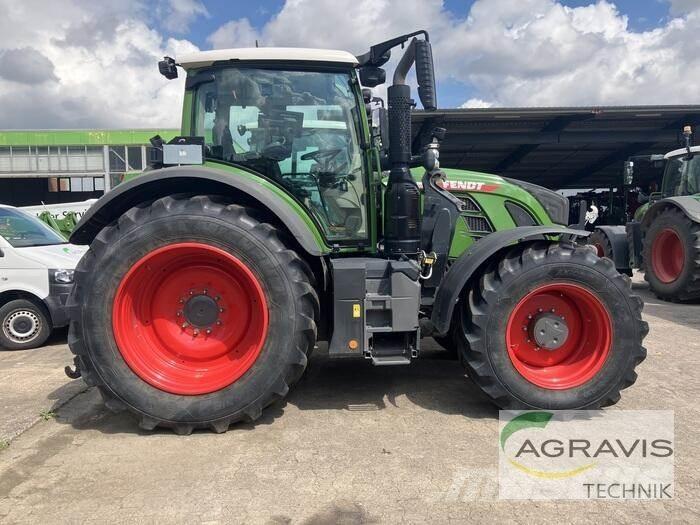 Fendt 724 VARIO GEN-6 Traktori