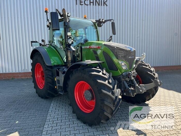 Fendt 724 VARIO GEN-6 Traktori