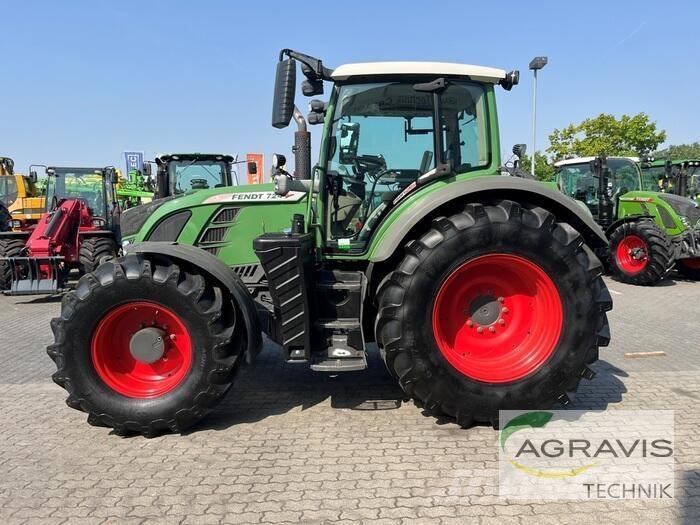 Fendt 724 VARIO SCR Traktori