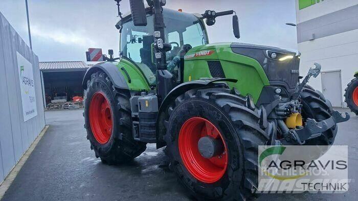 Fendt 728 VARIO GEN-7 Traktori