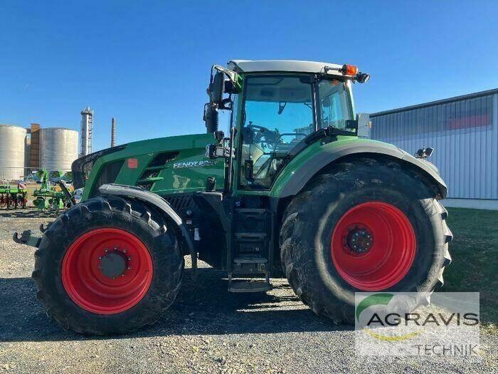Fendt 824 VARIO SCR Traktori