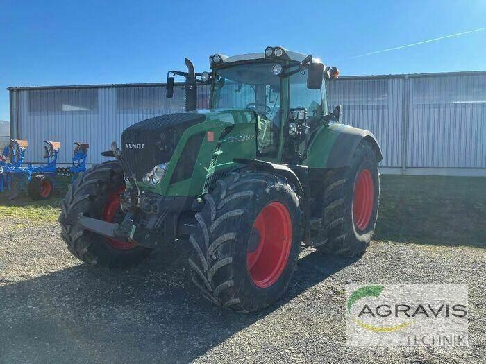 Fendt 824 VARIO SCR Traktori