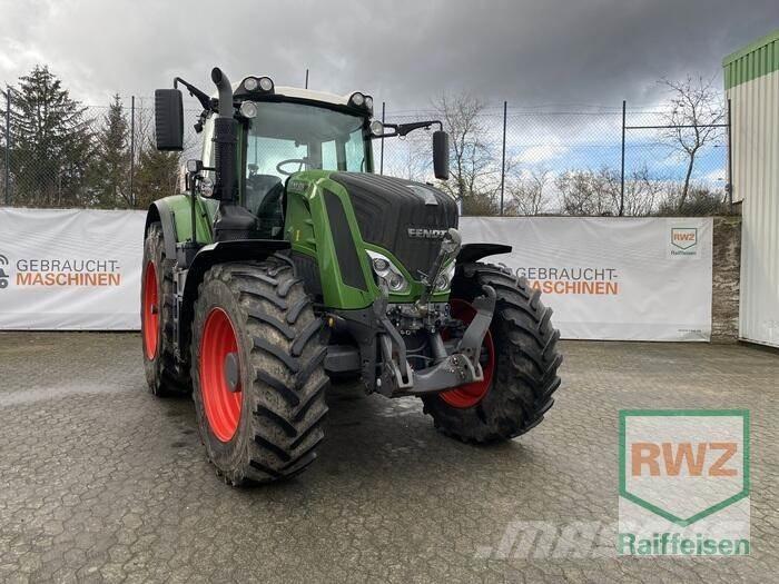 Fendt 826 Vario S4 Traktori