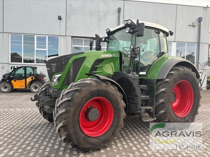 Fendt 826 VARIO S4 Traktori